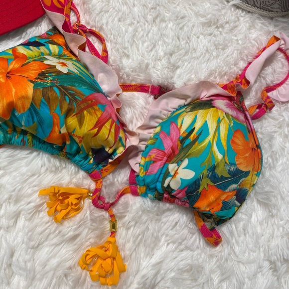 Beautiful tropical bikini top 😍🥰 NWOT - Picture 3 of 8